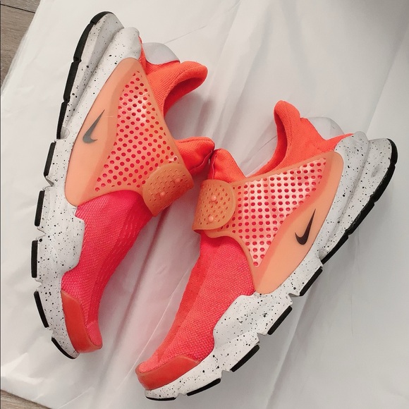 nike sock dart mens